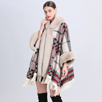 Chic Cashmere-Trimmed Plaid Inverness with Luxe Fur Collar